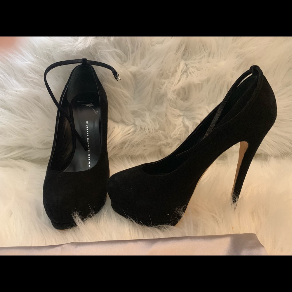 Giuseppe Zanotti
